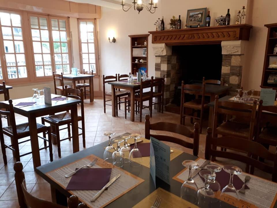 Restaurant & Chambres D'Hotes L'Eau Vive Fatouville-Grestain Exterior foto
